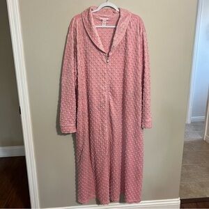 Serenada Pink Velour Swiss Dot Zip Front Robe Full Length size 3X